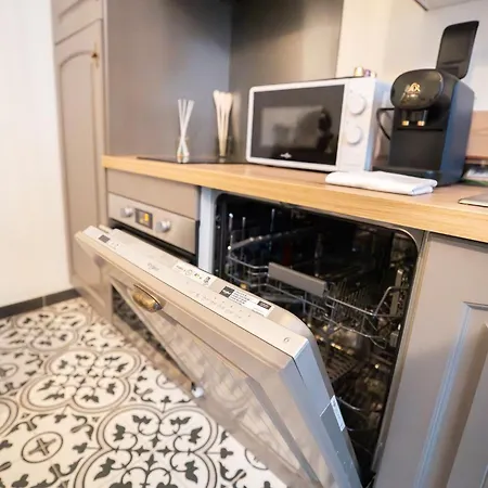 Charming With Sofa, Bed And Terrace-as 카르카손