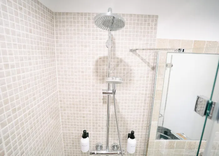 Charming With Sofa, Bed And Terrace-as * 카르카손